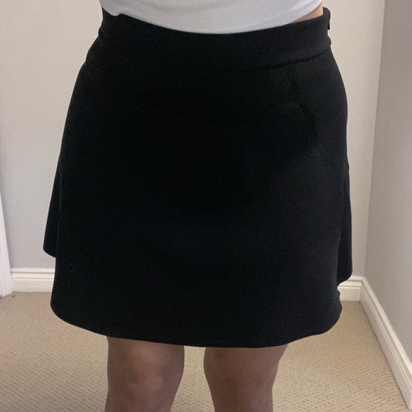 COPY - TOPSHOP A-Line Black Skirt - Picture 2 of 6